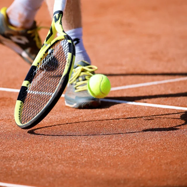 tennis-5782695-1920.jpg