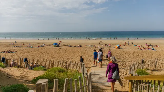 Strand Plagisten Conche Les Portes Ile De Re Mathieu Genon