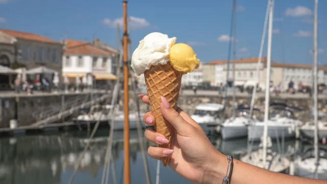 Glace Sur Le Port De Saint Martin Jules Serurier