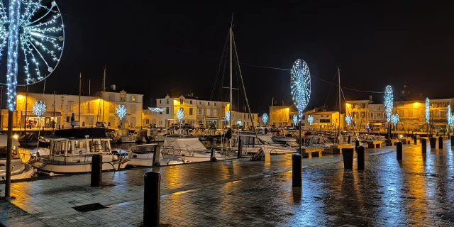 Iluminaciones Noel Port La Flotte 2022 Ile De Re Par Cecile Malivert