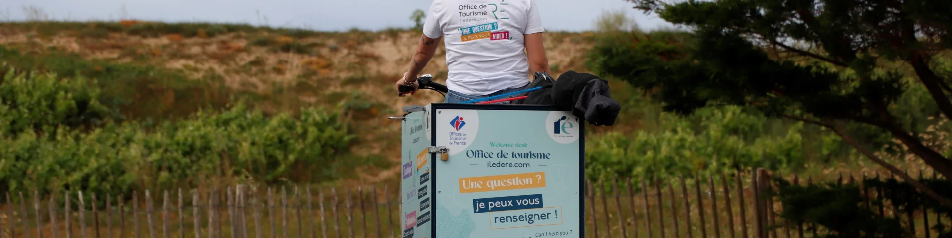 Velo Accueil Hors Les Murs Ile De Re Von Alizee Russeil