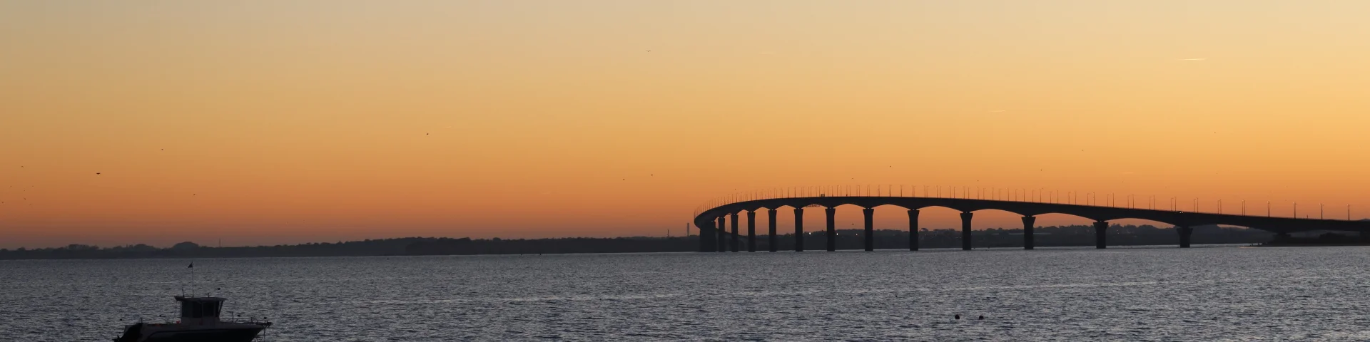 Vue Sur Le Pont De L'Ile De Re By Laurence Furic 3
