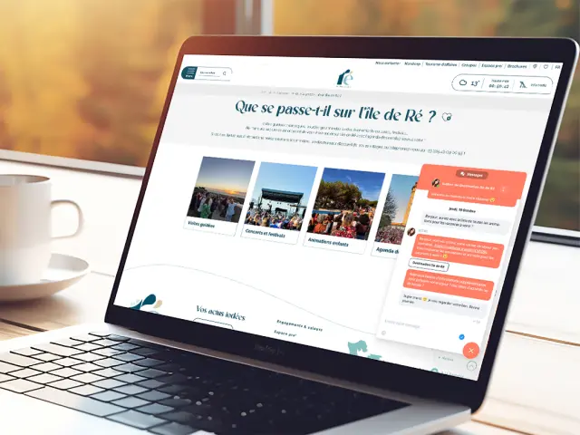 Simulation d'une fenêtre de discussion Crisp ouverte sur le site internet de l'Île de Ré.