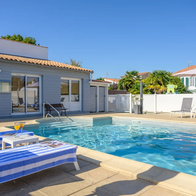 Le Clos Rhea 2
