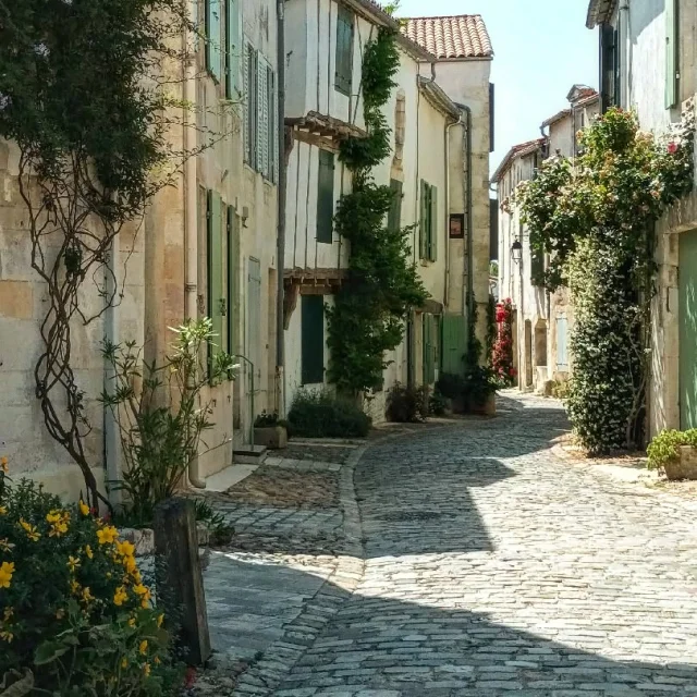 Instagram #ilederetourisme