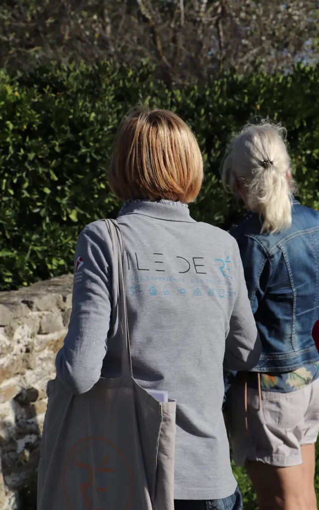 Visite guidée à pied organisée par l'office de tourisme de l'île de Ré